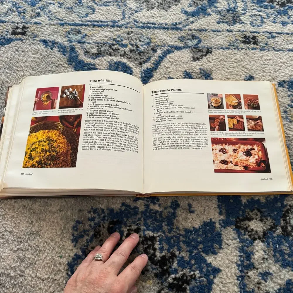 Betty Crockers Step By Step Picture Cookbook 1st Printing 1983 375 Recipes